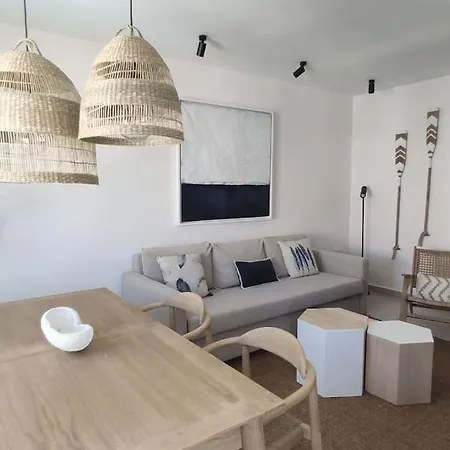 Apartment Piso Reformado De Diseno C/terraza. Playa El Ancla *