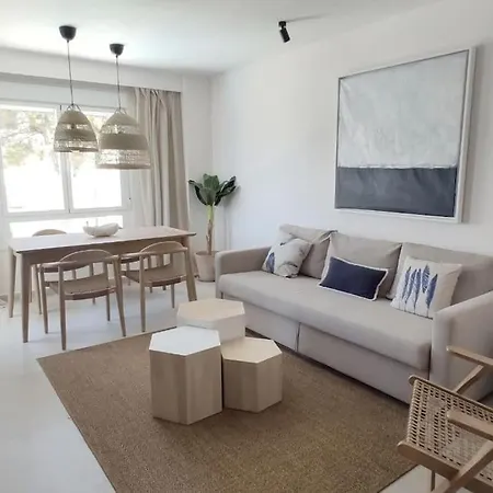 Apartment Piso Reformado De Diseno C/terraza. Playa El Ancla El Puerto de Santa Maria